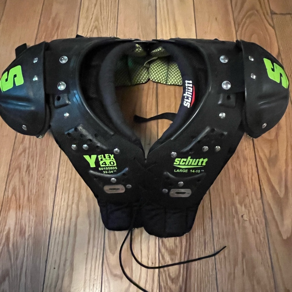 Schutt youth large football shoulder pads